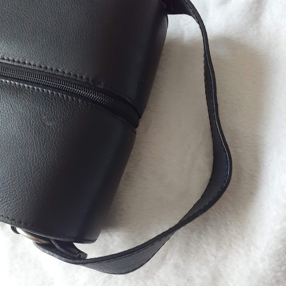 Bellino Clothing | Dining | Bellino Leather Two Bottle Wine  Bellino Leather Two Bottle Wine Case Carrier